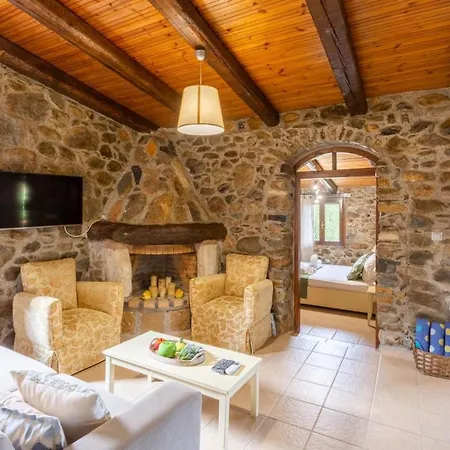 Casa Avocado Ferienhaus Tavronitis